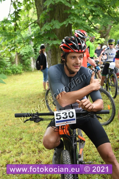 Náhled obrázku: 2021-2413-Zernov-530.JPG