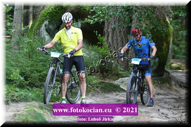 Náhled obrázku: 2021-5526-Sudety-177,252.JPG