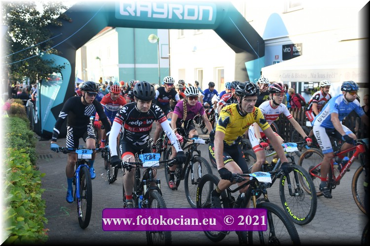 Náhled obrázku: 2021-1093-Sudety-294,390,22,376.JPG