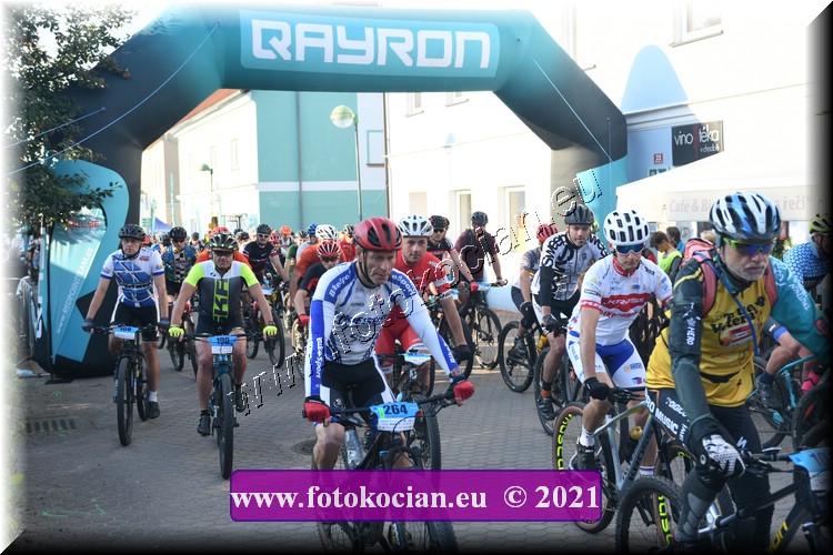 Náhled obrázku: 2021-1108-Sudety-264,190,108.JPG