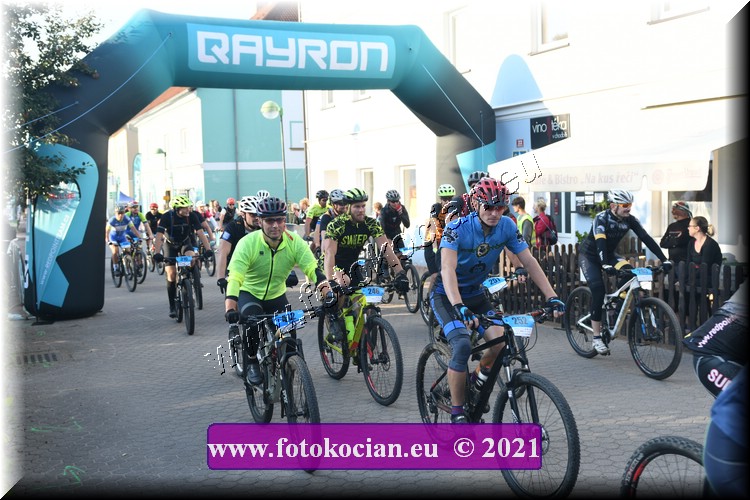 Náhled obrázku: 2021-1135-Sudety-252,412,246.JPG