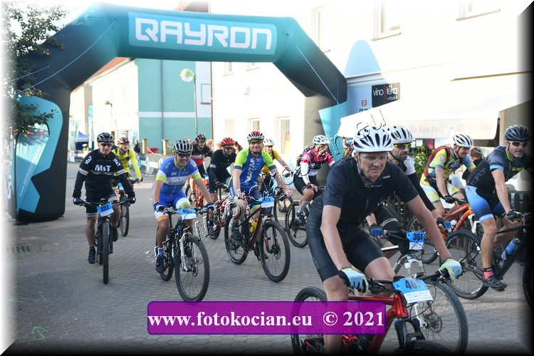 Náhled obrázku: 2021-1137-Sudety-467,123,450,322.JPG