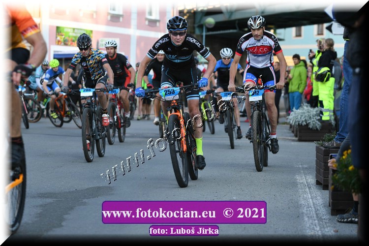 Náhled obrázku: 2021-4157-Sudety-253,212.JPG