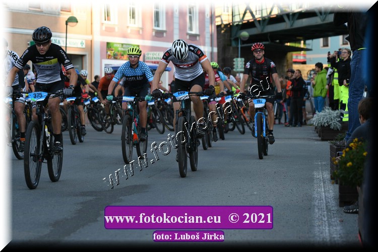 Náhled obrázku: 2021-4168-Sudety-140,192,375.JPG