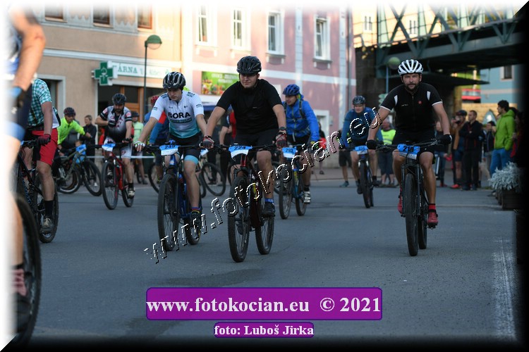 Náhled obrázku: 2021-4203-Sudety-224,249,219.JPG