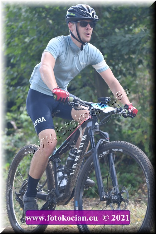 Náhled obrázku: 2021-1428-Sudety-359.JPG