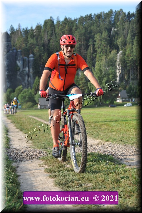 Náhled obrázku: 2021-3294-Sudety-0.JPG