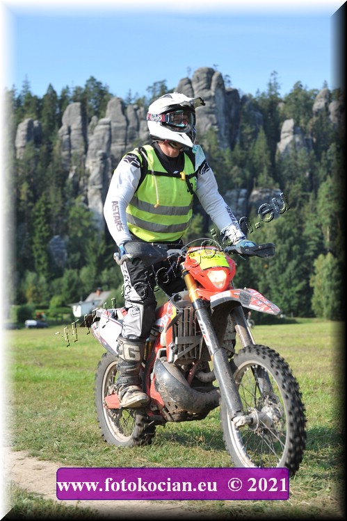 Náhled obrázku: 2021-3405-Sudety-0.JPG