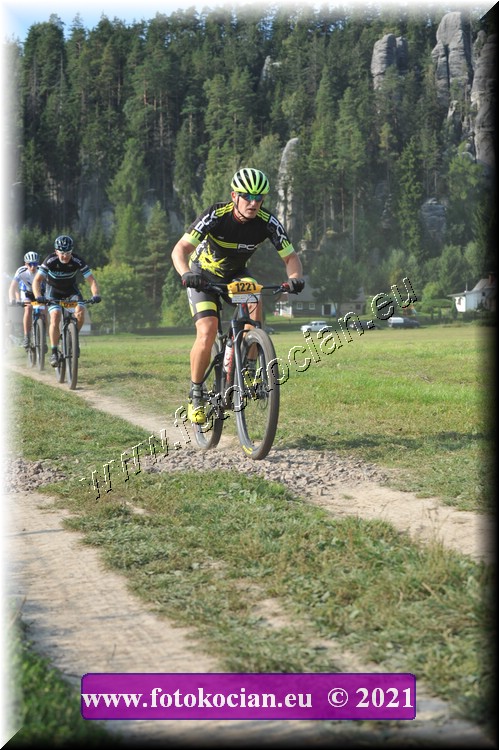 Náhled obrázku: 2021-3482-Sudety-1221.JPG