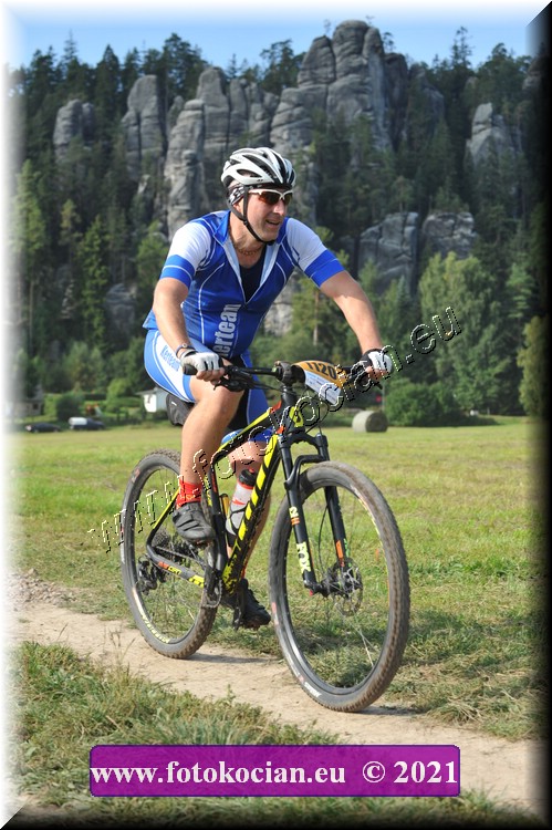 Náhled obrázku: 2021-3747-Sudety-1120.JPG