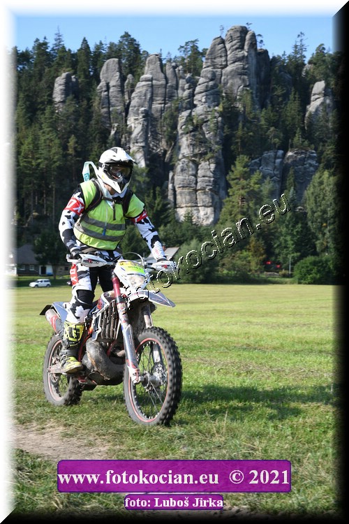 Náhled obrázku: 2021-4547-Sudety-0.JPG