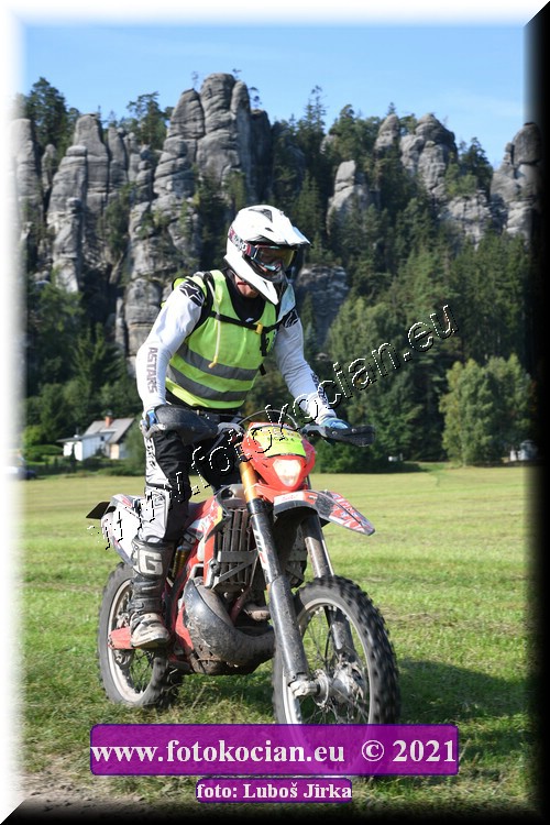 Náhled obrázku: 2021-4548-Sudety-0.JPG