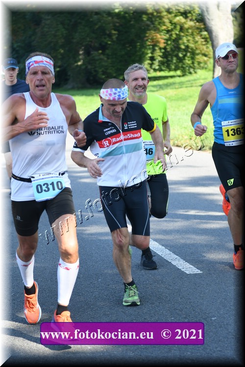 Náhled obrázku: 2021-2317-Zlin-310,1363.JPG