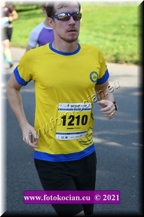 Náhled obrázku: 2021-2594-Zlin-1210.JPG