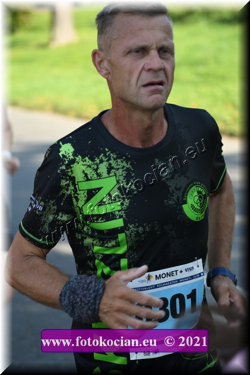 Náhled obrázku: 2021-2686-Zlin-301.JPG