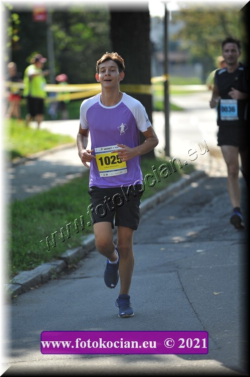 Náhled obrázku: 2021-2925-Zlin-1025.JPG