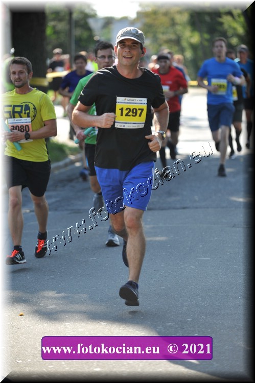 Náhled obrázku: 2021-3019-Zlin-1297,3080.JPG