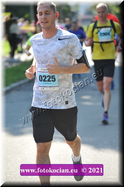 Náhled obrázku: 2021-3081-Zlin-225.JPG