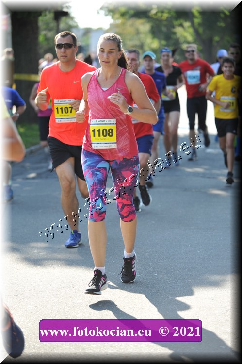 Náhled obrázku: 2021-3083-Zlin-1108,1107.JPG