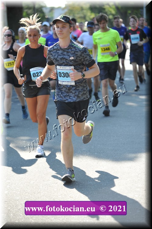 Náhled obrázku: 2021-3117-Zlin-300.JPG