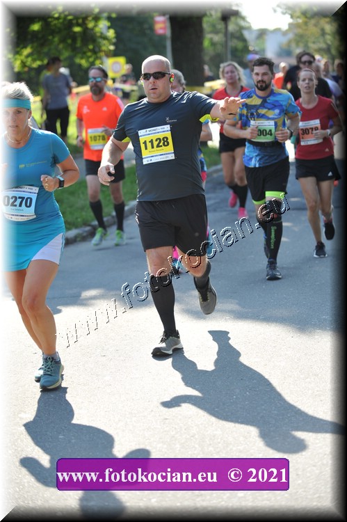 Náhled obrázku: 2021-3128-Zlin-1128,270.JPG