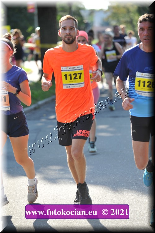 Náhled obrázku: 2021-3162-Zlin-1127,1126.JPG