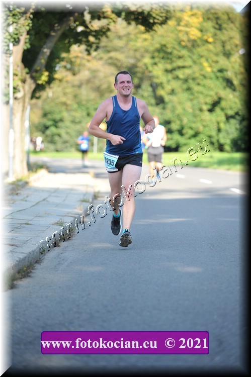 Náhled obrázku: 2021-3488-Zlin-235.JPG