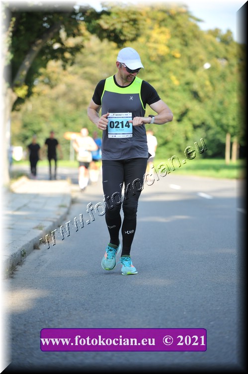 Náhled obrázku: 2021-3627-Zlin-214.JPG