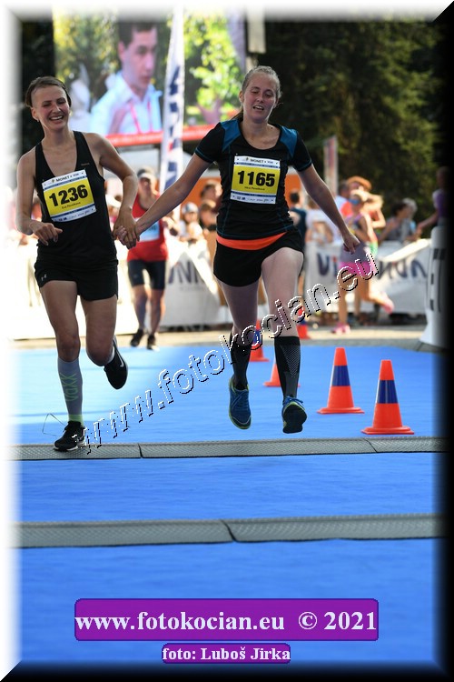 Náhled obrázku: 2021-1570-Zlin-1236,1165.JPG