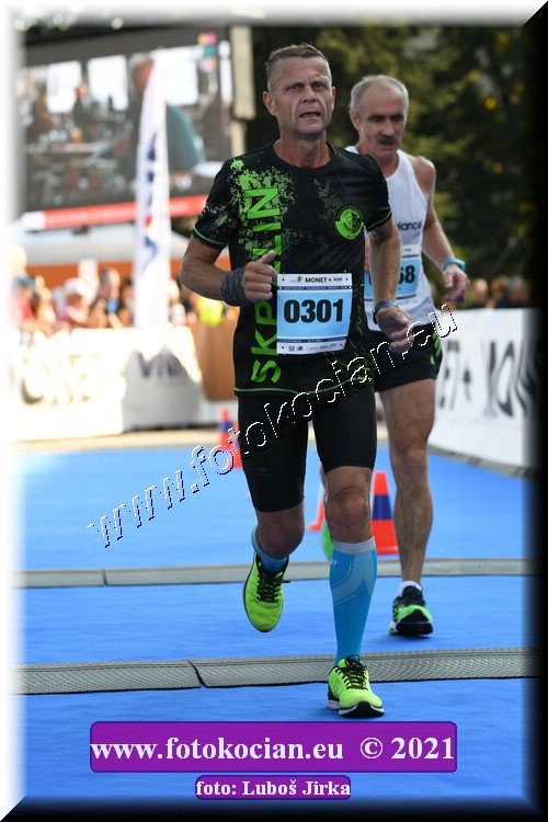 Náhled obrázku: 2021-1645-Zlin-301.JPG