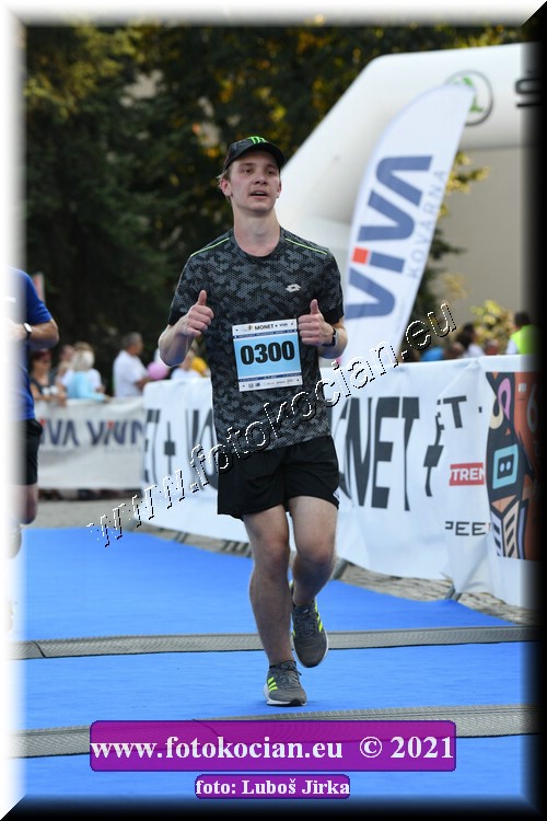 Náhled obrázku: 2021-1990-Zlin-300.JPG