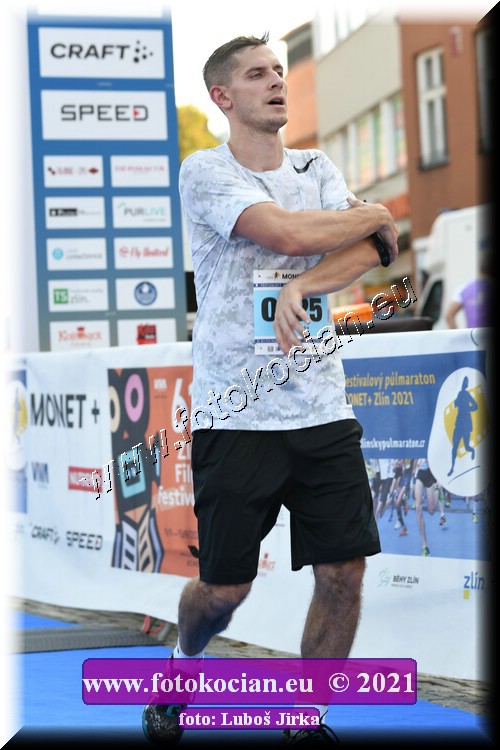 Náhled obrázku: 2021-2001-Zlin-225.JPG