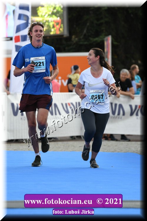 Náhled obrázku: 2021-2066-Zlin-221,197.JPG