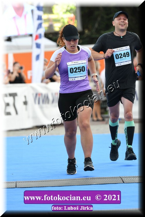 Náhled obrázku: 2021-2169-Zlin-250.JPG