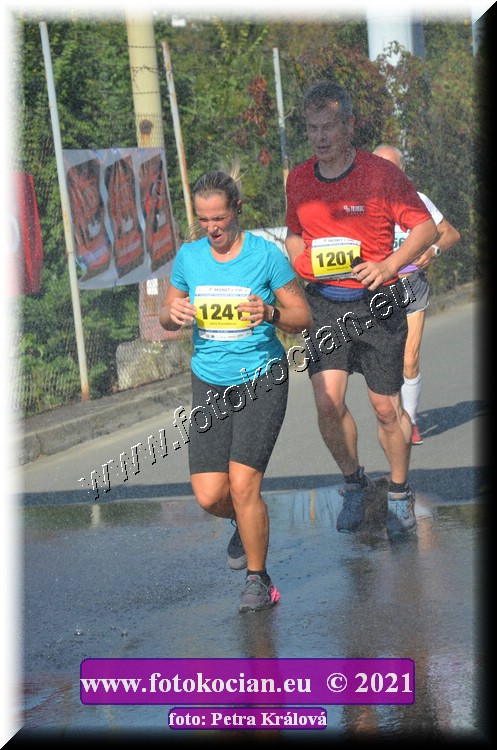 Náhled obrázku: 2021-4591-Zlin-1241,1201.JPG