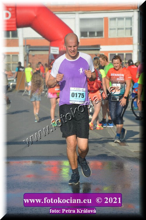 Náhled obrázku: 2021-5088-Zlin-175.JPG