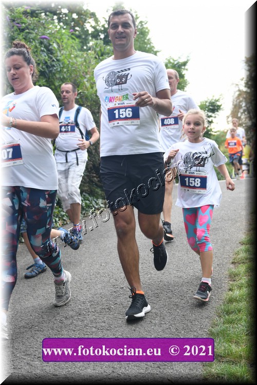 Náhled obrázku: 2021-3981-Zlin-507,156,158.JPG