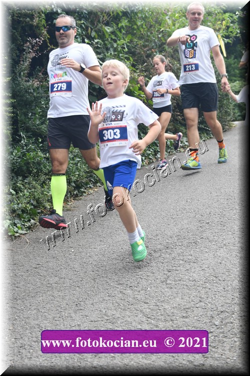 Náhled obrázku: 2021-4026-Zlin-279,303.JPG