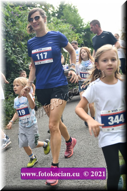 Náhled obrázku: 2021-4121-Zlin-119,117.JPG