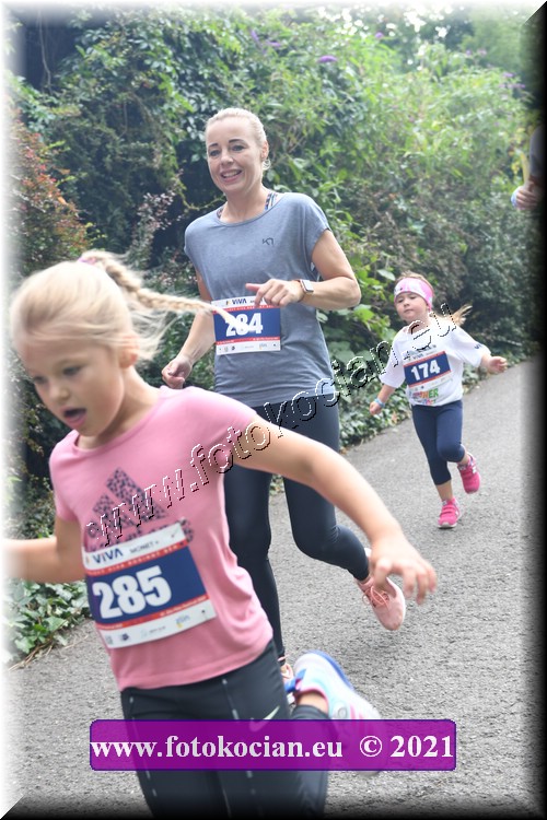 Náhled obrázku: 2021-4148-Zlin-285,284,174.JPG