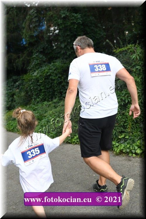 Náhled obrázku: 2021-4206-Zlin-335,338.JPG