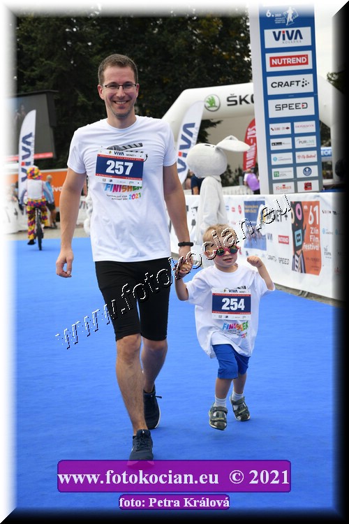 Náhled obrázku: 2021-1233-Zlin-257,254.JPG