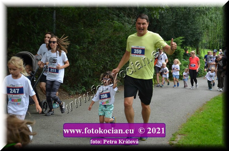 Náhled obrázku: 2021-5433-Zlin-356,359.JPG