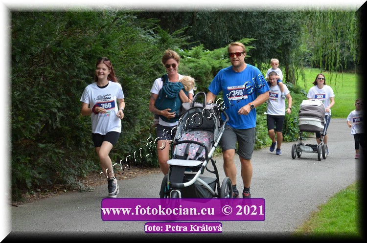 Náhled obrázku: 2021-5460-Zlin-366,365.JPG