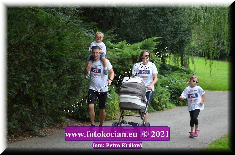 Náhled obrázku: 2021-5462-Zlin-257,253,255.JPG