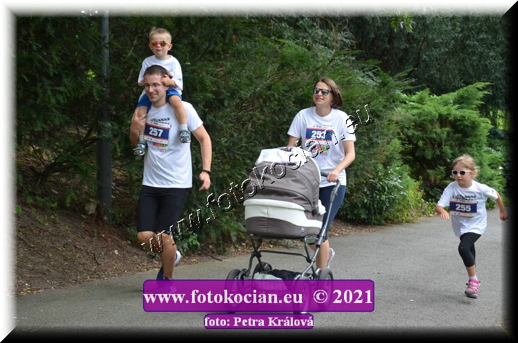 Náhled obrázku: 2021-5464-Zlin-257,253,255.JPG