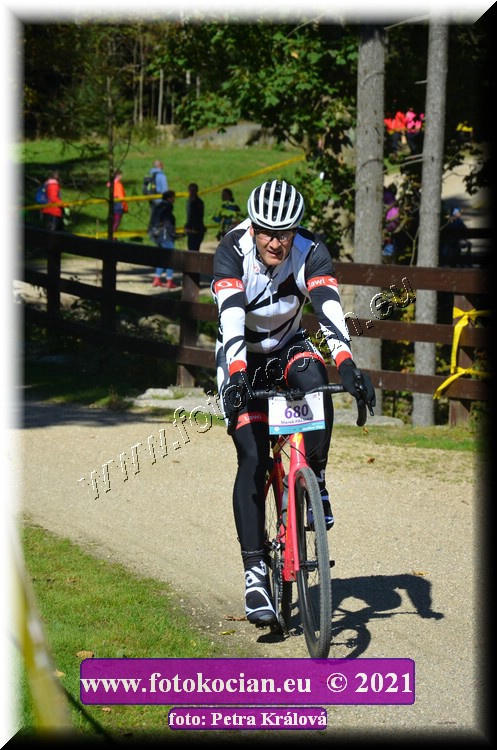 Náhled obrázku: 2021-10512-CTAuthor-680.JPG