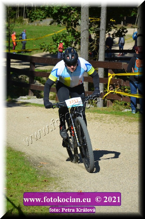 Náhled obrázku: 2021-10524-CTAuthor-2752.JPG