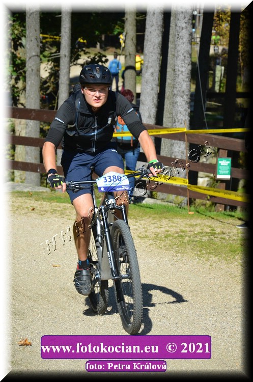 Náhled obrázku: 2021-10527-CTAuthor-3380.JPG