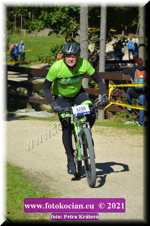 Náhled obrázku: 2021-10530-CTAuthor-3298.JPG